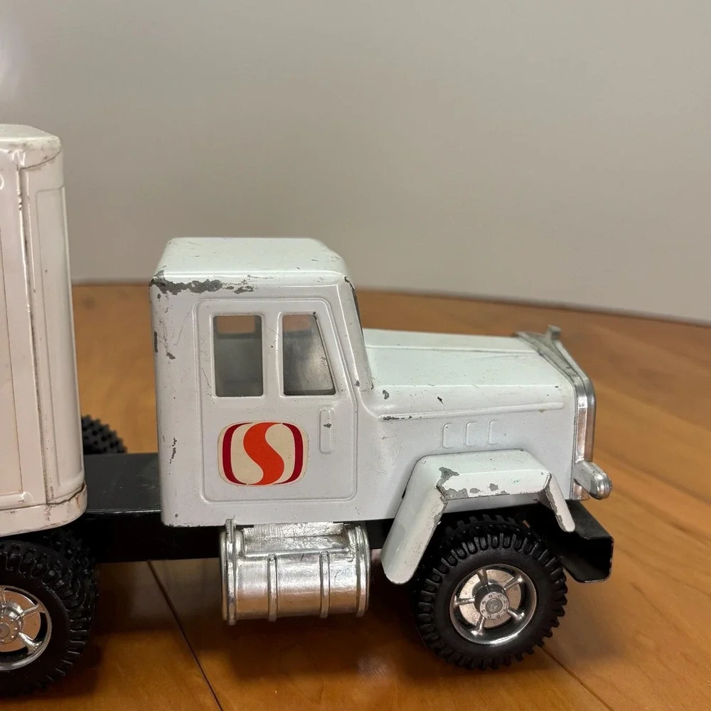 ERTL Stroh's / Stroh Light Beer Semi Truck – Broken Exhaust – 19